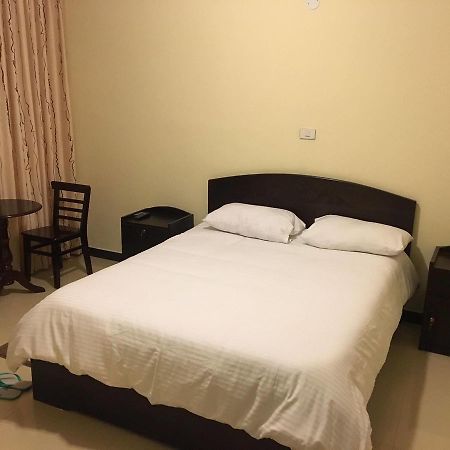 Cheers Bed & Breakfast Addis Ababa Eksteriør billede