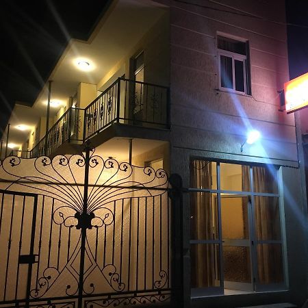 Cheers Bed & Breakfast Addis Ababa Eksteriør billede
